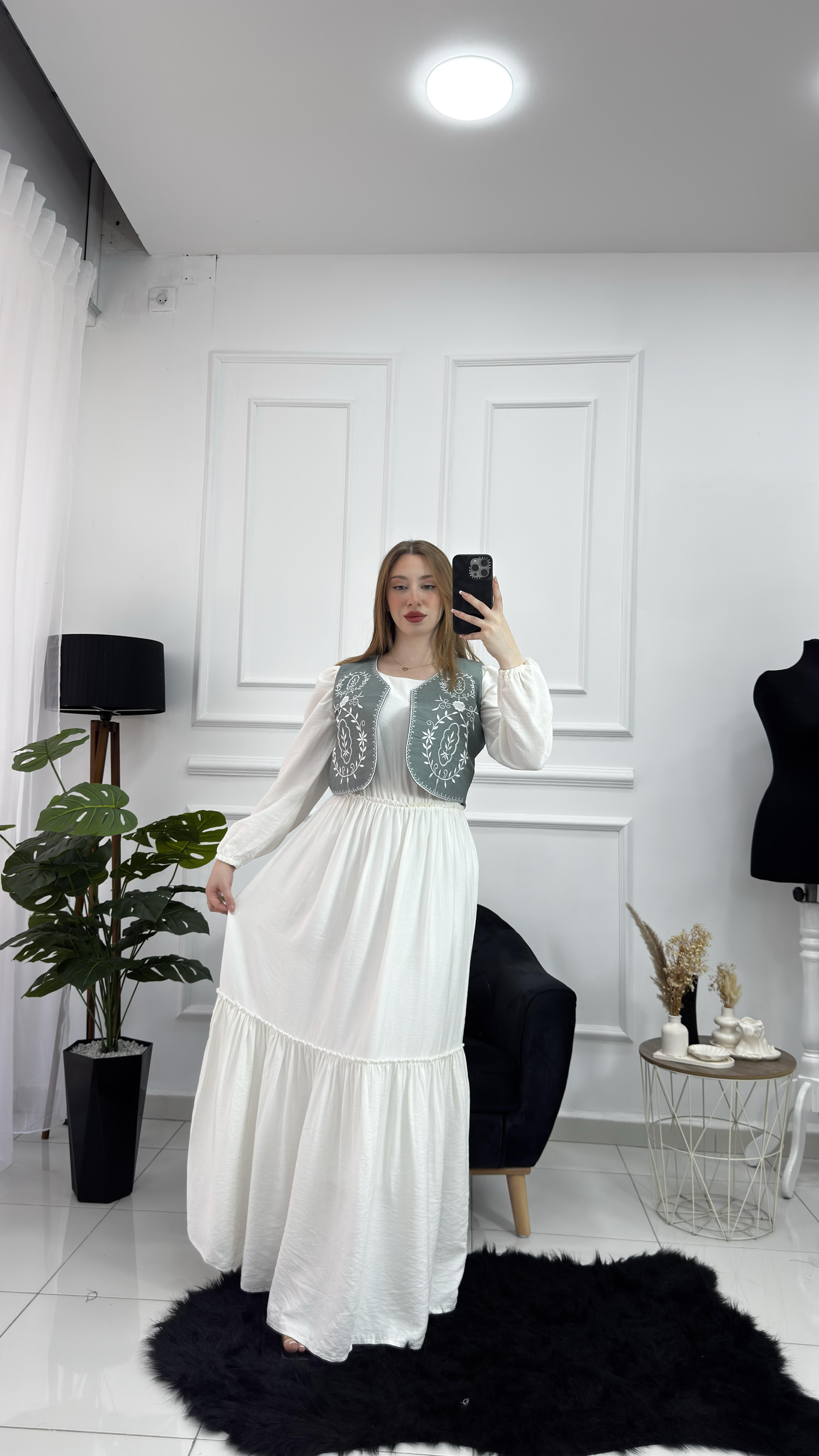 Robe gilet blanche - صورة 10 thumbnail